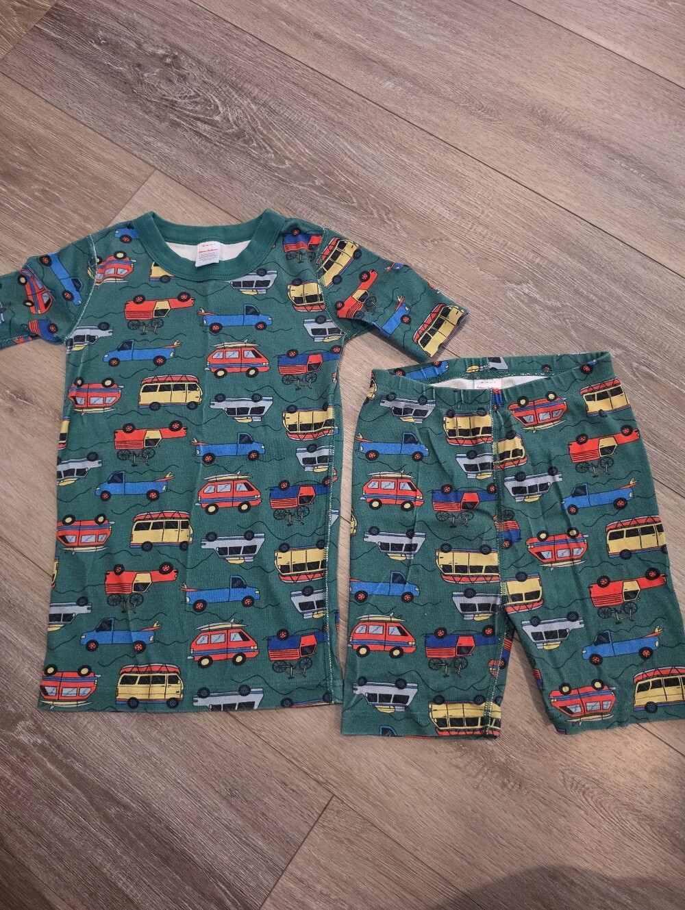 Hanna Andersson Green Car-Print Kids Pajama Set